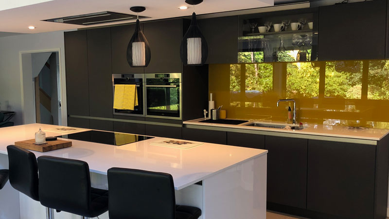 Open plan kitchen with breakfast bar